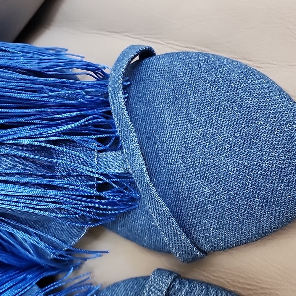 Cape Robbin Womens Blue Fringe Above Ankle Sandals Size 6 New - Picture 3 of 12